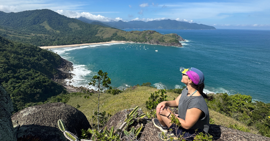 Vista do Mirante da Trilha do Bonete em Ilhabela